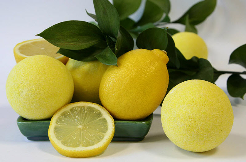 Limonády, recepty, čaje a dekorace: Všechno o citronech